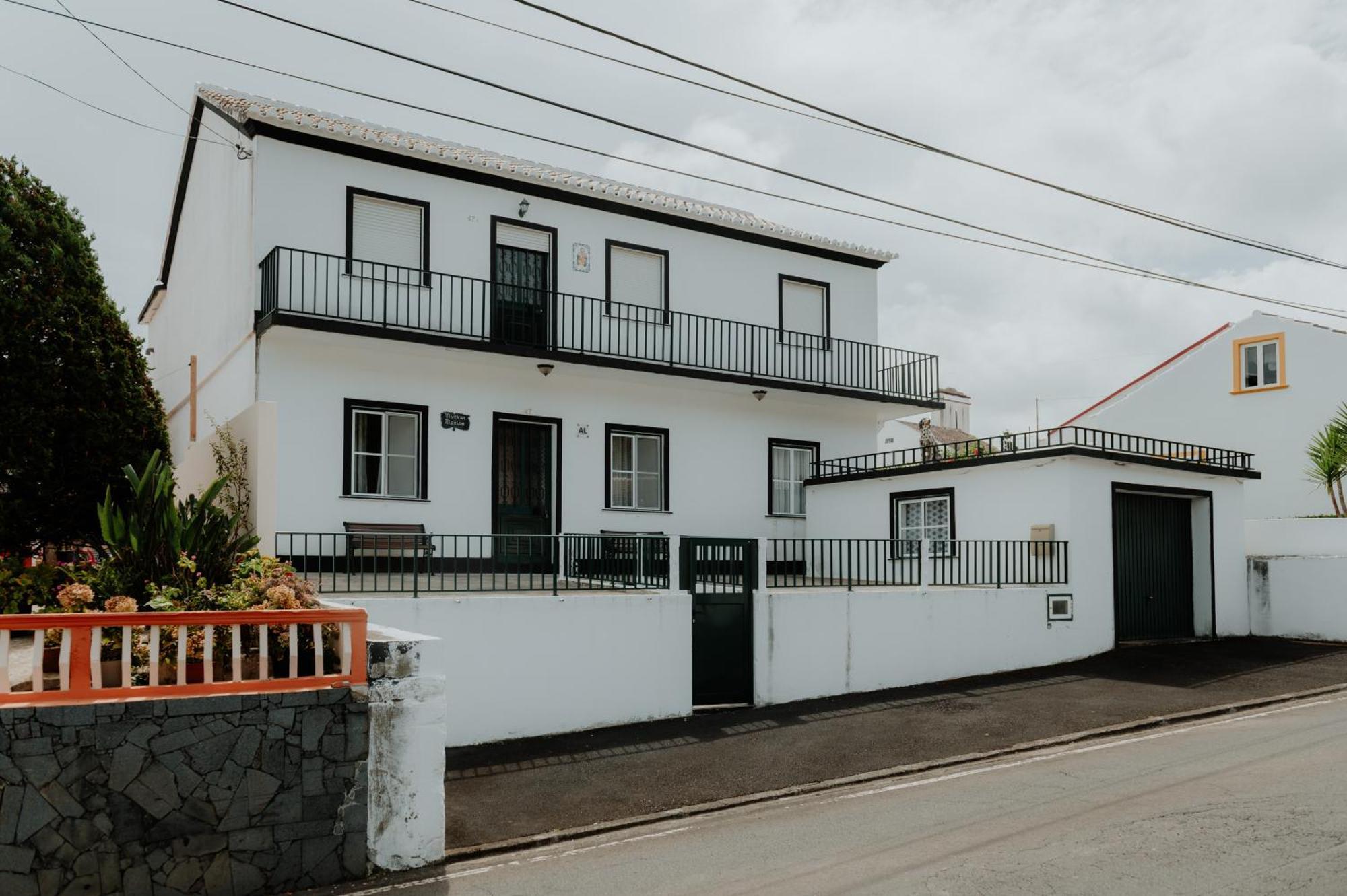 Casa Sousa Ribeiro 普拉亚达维多利亚 外观 照片